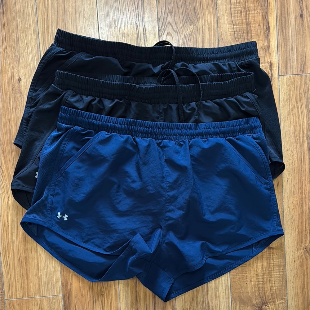 Under Armour Loose Lined Running Shorts Bundle